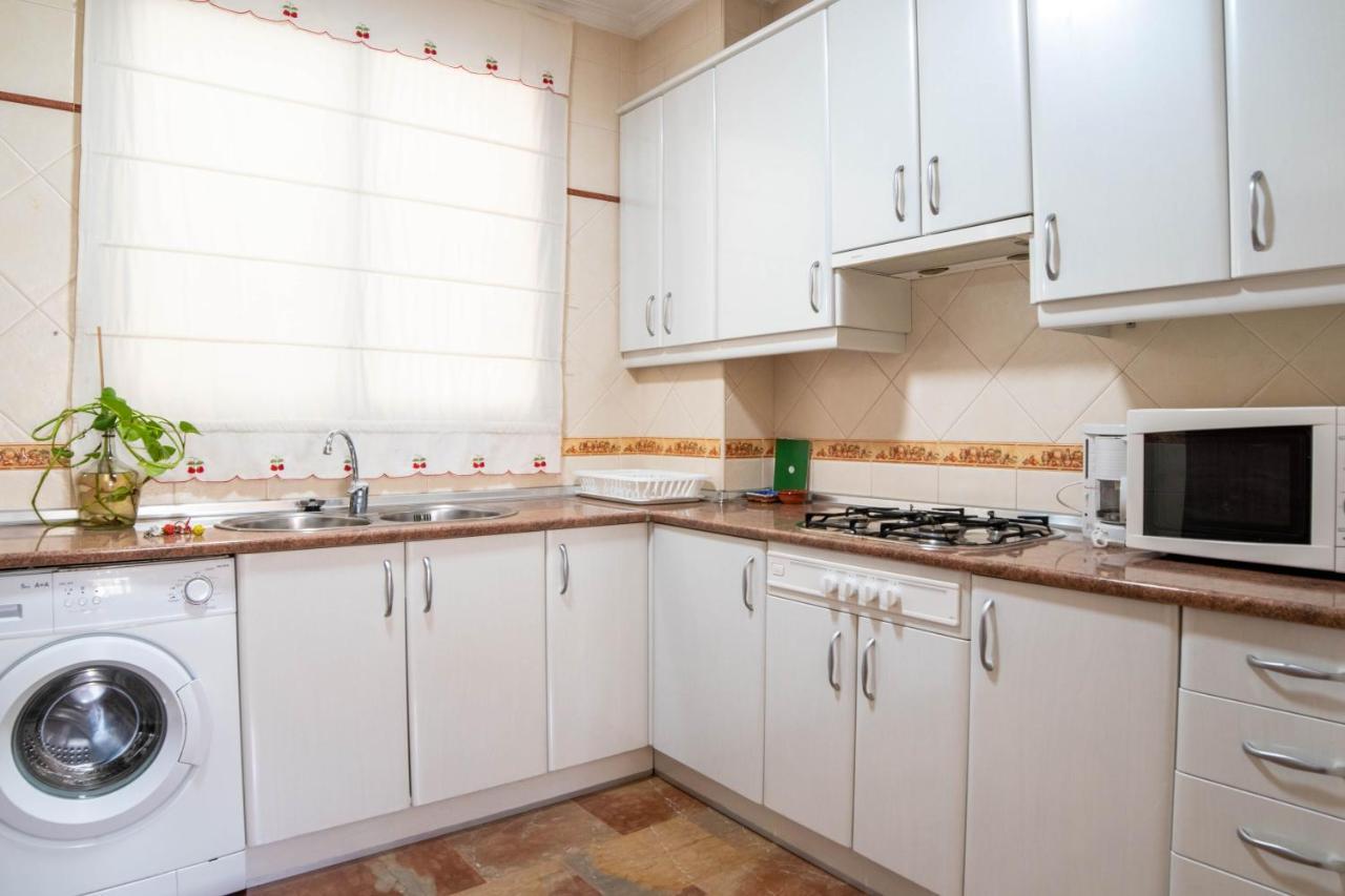 Chacon Apartment Prado Del Rey Bagian luar foto